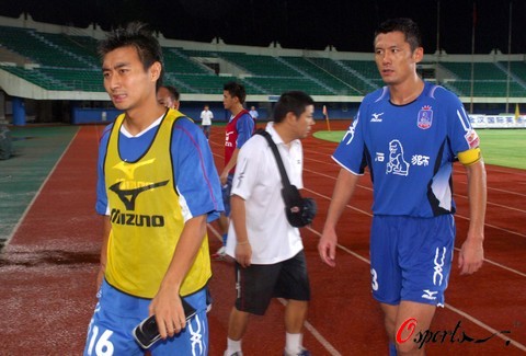 意大利诺首次战胜孔蒂，博洛尼亚终结主场对那不勒斯6场不胜（意大利诺首胜孔蒂，博洛尼亚主场对那不勒斯6场不胜告破）