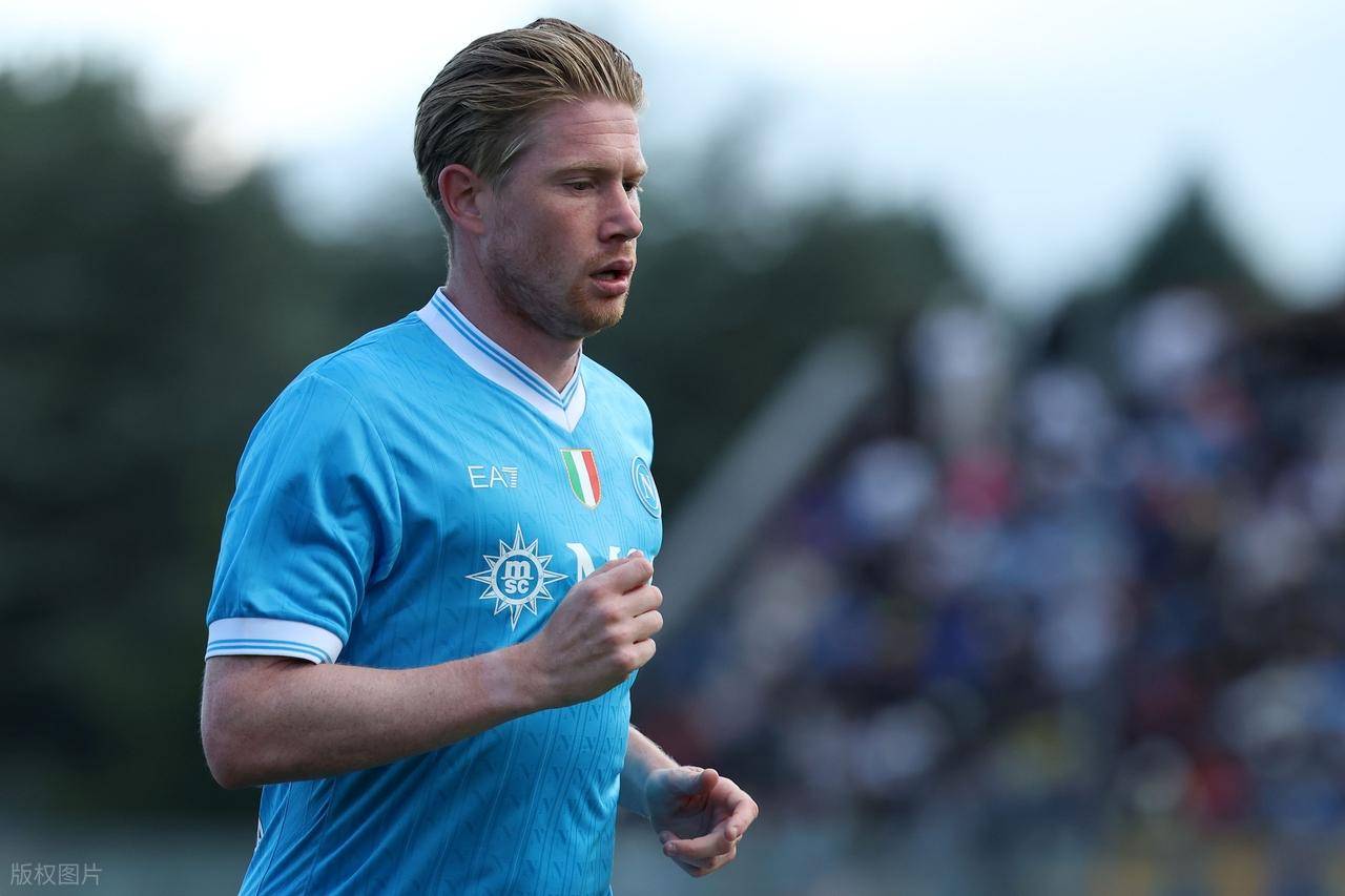 哈兰德是如何在111场英超比赛中打入100球的？（111场进100球：哈兰德如何做到？）