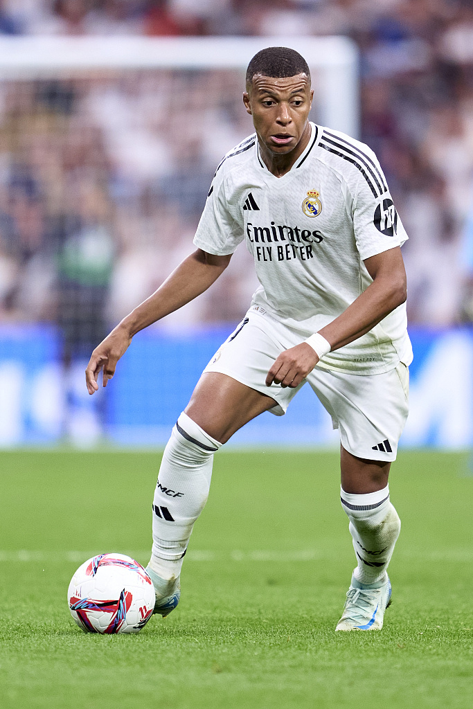 CBA赛场技术统计：广东队三分命中率领先,（CBA数据速递：广东队三分命中率居首）