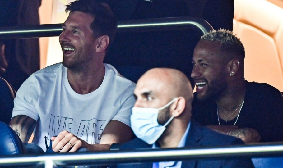 世界杯小组赛国际足联就强行把姆巴佩哈兰德凑一块（世界杯抽签：国际足联强行把姆巴佩与哈兰德分在同组）